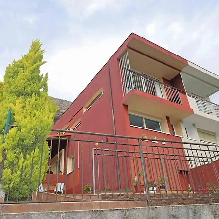Holiday home Baigorri El Llano (Cangas de Onis)