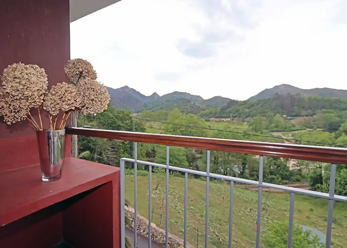 Baigorri * El Llano (Cangas de Onis)