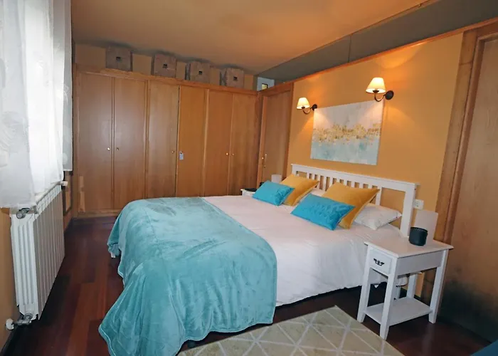 Baigorri * El Llano (Cangas de Onis)